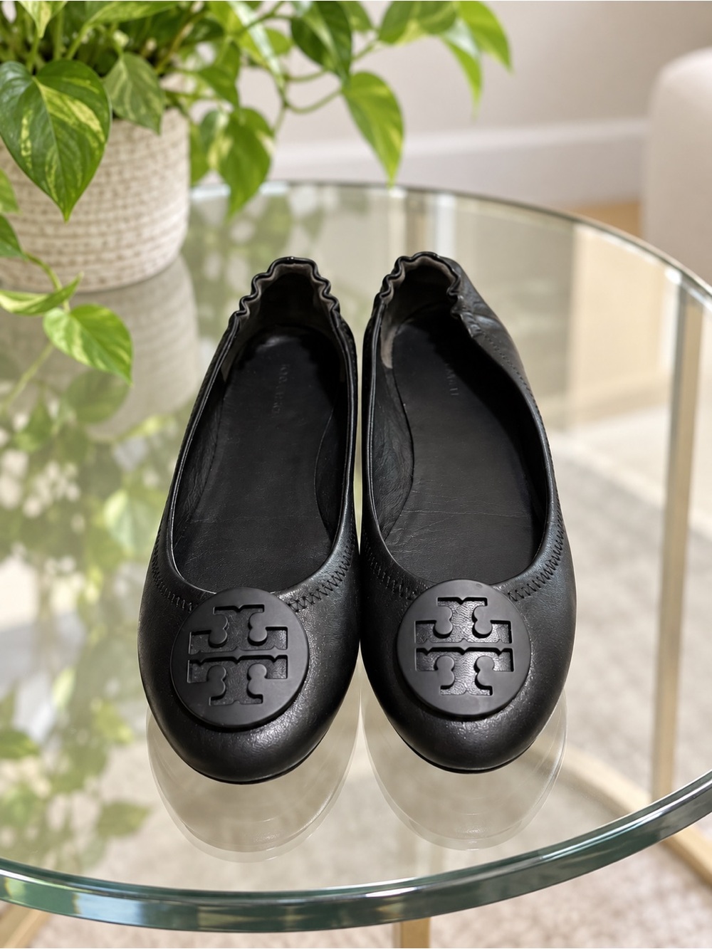 Tory Burch Black Leather Logo Round-Toe Ballet Flats